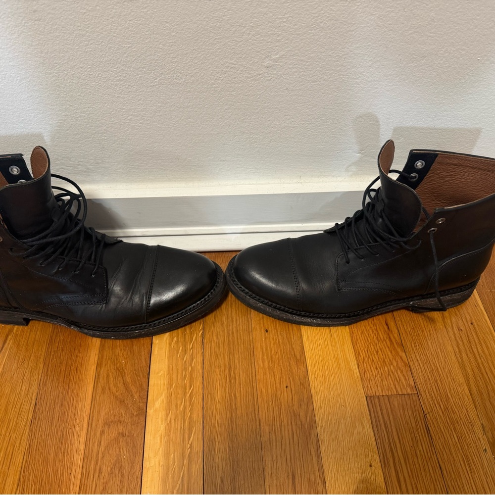 Frye Black Leather Lace-Up Cap-Toe Boots